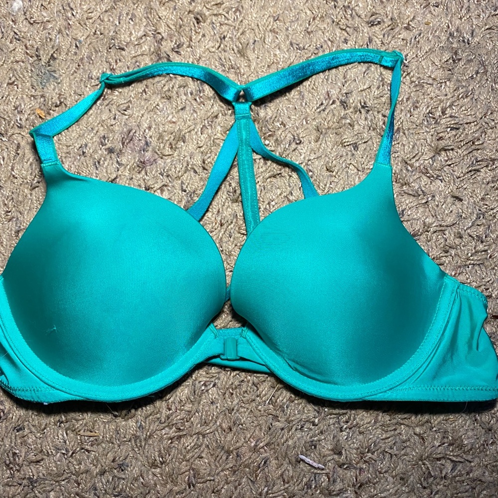 Victoria’s Secret emerald green push up bra